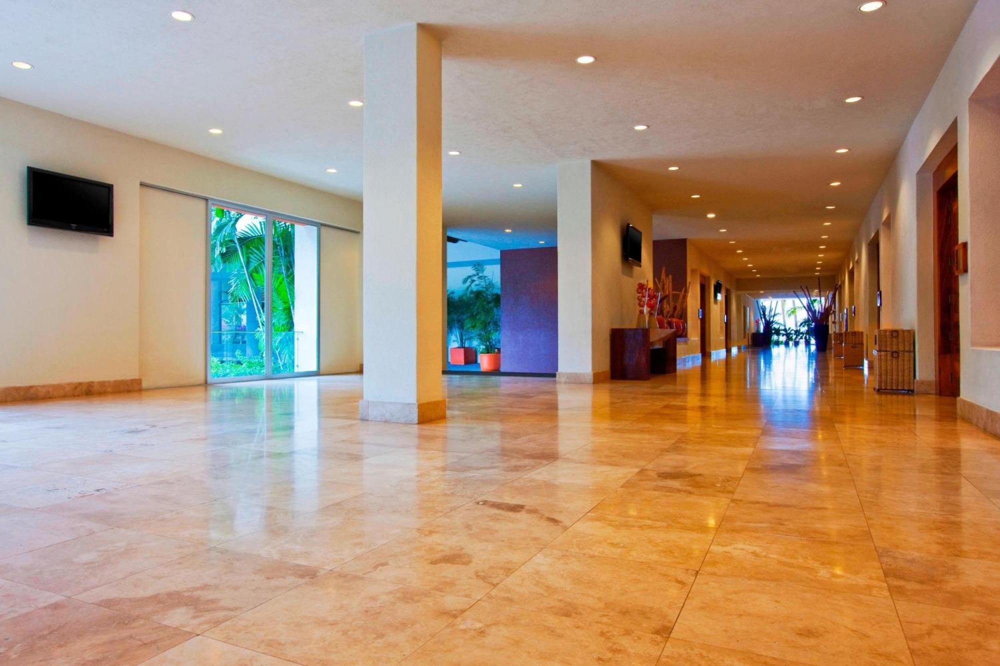 פוארטו ואלארטה Sheraton Buganvilias Resort & Convention Center מראה חיצוני תמונה